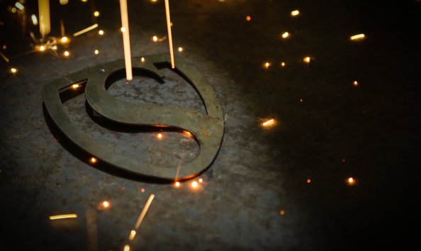 singularity-university-metal-logo